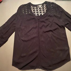 Raelinn Crochet Detail Top